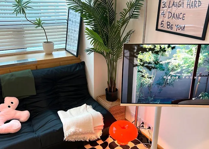 Hongdae Station Link House With Massage Chair Apartamento *